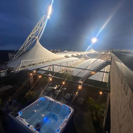 Wellness Dome Penthouse Suite Керкраде Экстерьер фото